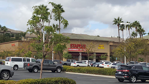 Staples, 26791 Aliso Creek Rd, Aliso Viejo, CA 92656, USA, 