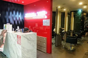 Jean Yip Hairdressing & Beauty Bukit Panjang Plaza image