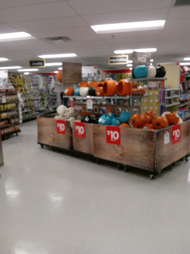 Craft Store «Michaels», reviews and photos, 5252 Wisconsin Ave NW, Washington, DC 20015, USA