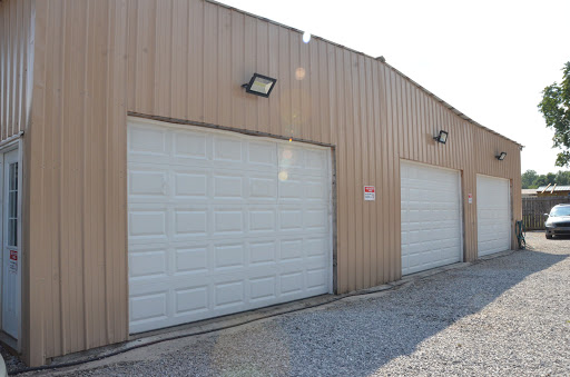 Used Car Dealer «Four Sons Auto Sales», reviews and photos, 821 N Locust Ave, Lawrenceburg, TN 38464, USA