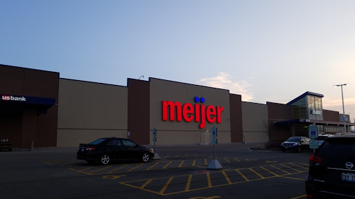 Grocery Store «Meijer», reviews and photos, 750 E Rollins Rd, Round Lake Beach, IL 60073, USA