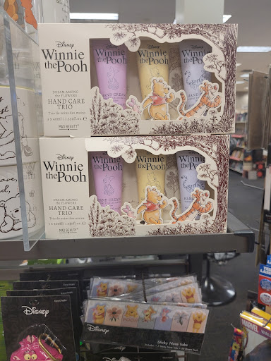 Book Store «Books-A-Million», reviews and photos, 444 Chicago Ridge Mall F-10, Chicago Ridge, IL 60415, USA