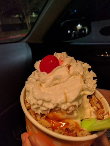 Frozen Yogurt Shop «Front Porch», reviews and photos, 3107 S Interstate 35 #770, Round Rock, TX 78664, USA