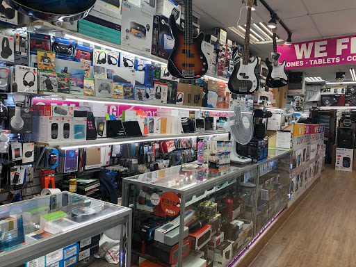 Electronics Store «King Electronics», reviews and photos, 4374 White Plains Rd, Bronx, NY 10466, USA