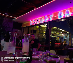 Dybbuk Cafe Premium photo