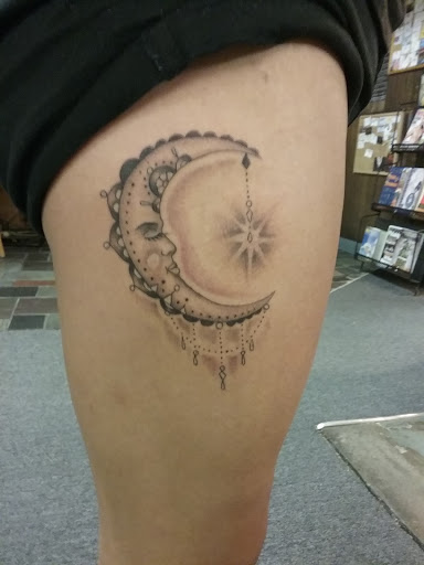Explore poison ivy tattoo ideas, creative tattoo ideas in Philadelphia, available at Tattoo Odyssey Inc