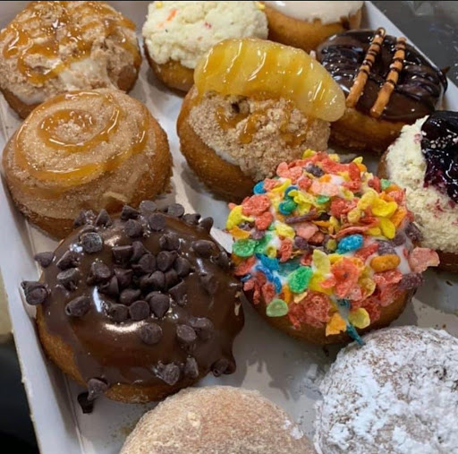 Donut Shop «Peace, Love And Little Donuts Of Green», reviews and photos, 3700 Massillon Rd, Uniontown, OH 44685, USA