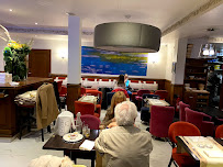 Atmosphère du Restaurant français Les Impressionnistes à Croissy - n°1