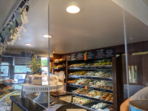 Bakery «Hole In One Bakery and Coffee Shop», reviews and photos, 4295 US-6, Eastham, MA 02642, USA