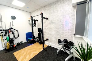 Ultimate Sports Therapy & Performance - Cambridge image