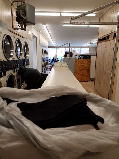 Laundromat «Dennisport Automatic Coin Laundry», reviews and photos, 13 Hall St, Dennis Port, MA 02639, USA