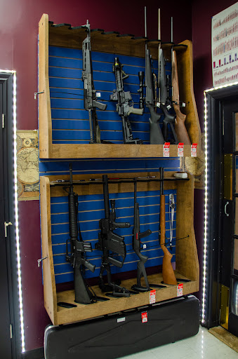 Pawn Shop «Broadway Jewelry & Pawn», reviews and photos, 5553 S Broadway, Littleton, CO 80121, USA