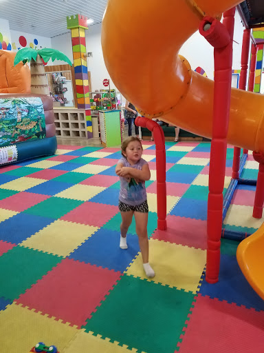 Event Venue «Big Bounce Family Fun Center», reviews and photos, 1701 S Main St, New Castle, IN 47362, USA