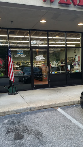 Liquor Store «Poplar Pike Liquors», reviews and photos, 9330 Poplar Pike, Germantown, TN 38138, USA