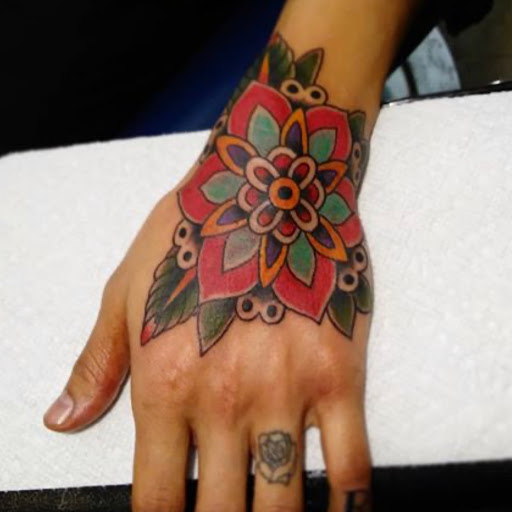 Tattoo Shop «Hidden Rose Tattoo», reviews and photos, 822 NW 21st Ave, Portland, OR 97209, USA