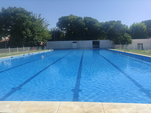 Piscina Pública Municipal de Belmonte. en Belmonte, Cuenca