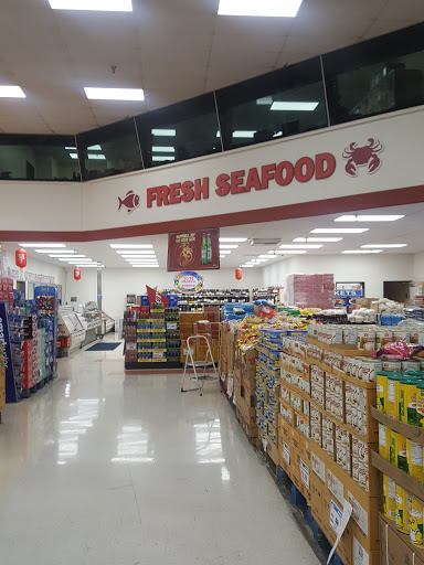 Grocery Store «R-N Market», reviews and photos, 6670 N Cedar Ave, Fresno, CA 93710, USA