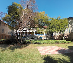 Sunnyside Residence photo