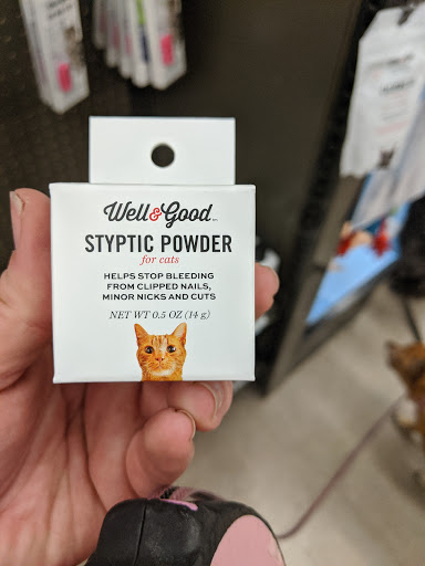 Pet Supply Store «Petco Animal Supplies», reviews and photos, 585 E Wetmore Rd, Tucson, AZ 85705, USA