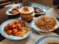 Nouille du Restaurant chinois Le Grand Pekin à Tassin-la-Demi-Lune - n°2