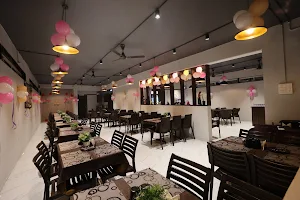 Hotel Mannan Pure Veg Restaurant image