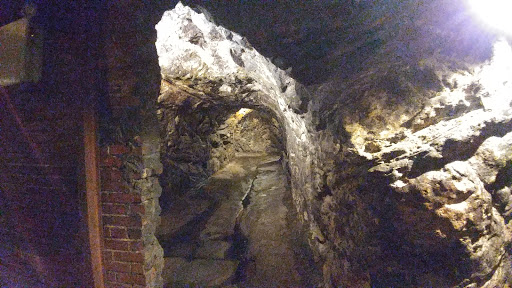 Museum «D.G. Yuengling & Son, Inc. - Brewery, Museum and Gift Shop», reviews and photos, 501 Mahantongo St, Pottsville, PA 17901, USA