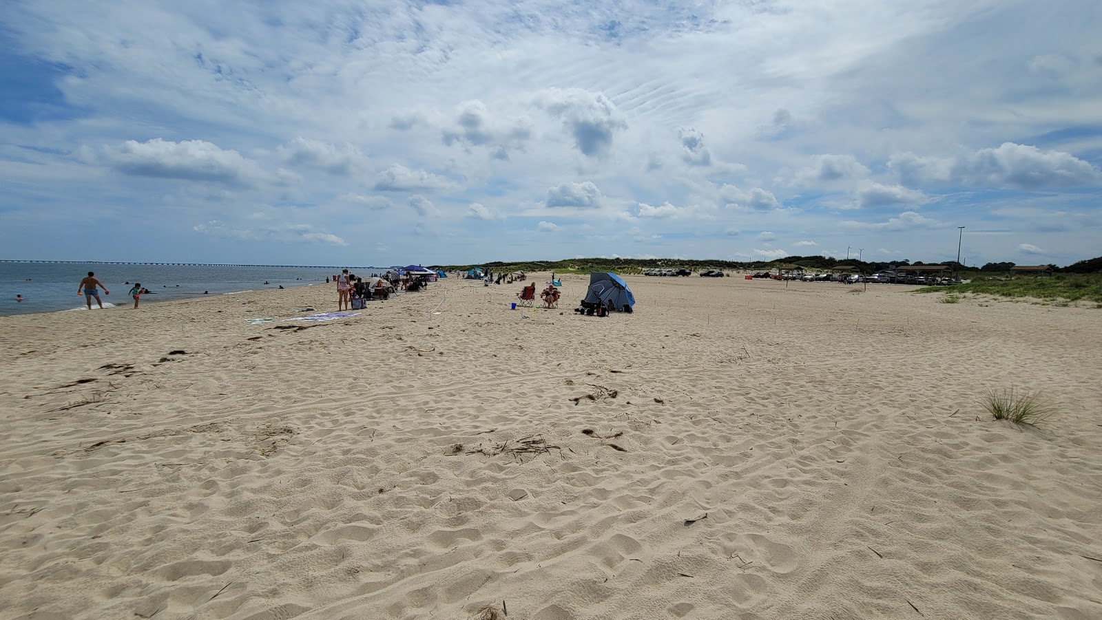 Little Creek beach的照片 带有明亮的沙子表面