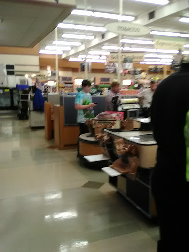 Grocery Store «Kroger», reviews and photos, 101 W Oak St, Conway, AR 72032, USA