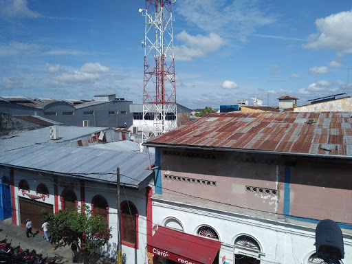 Alquiler de equipos audiovisuales Iquitos