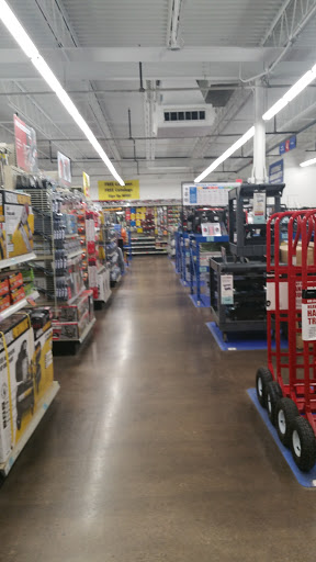 Hardware Store «Harbor Freight Tools», reviews and photos, 22330 S Sterling Blvd STE 101, Sterling, VA 20164, USA