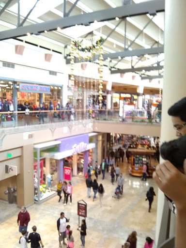 Shopping Mall «Superstition Springs Center», reviews and photos, 6555 E Southern Ave, Mesa, AZ 85206, USA