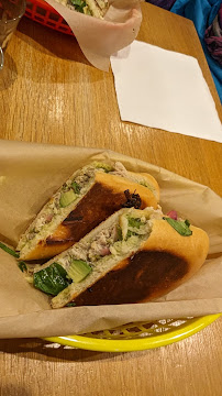 Sandwich au poulet du Restaurant cubain Little Havana - Street food Paris 2 - n°4
