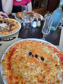 Pizza du Restaurant italien Le Venise à Fontenay-sous-Bois - n°10