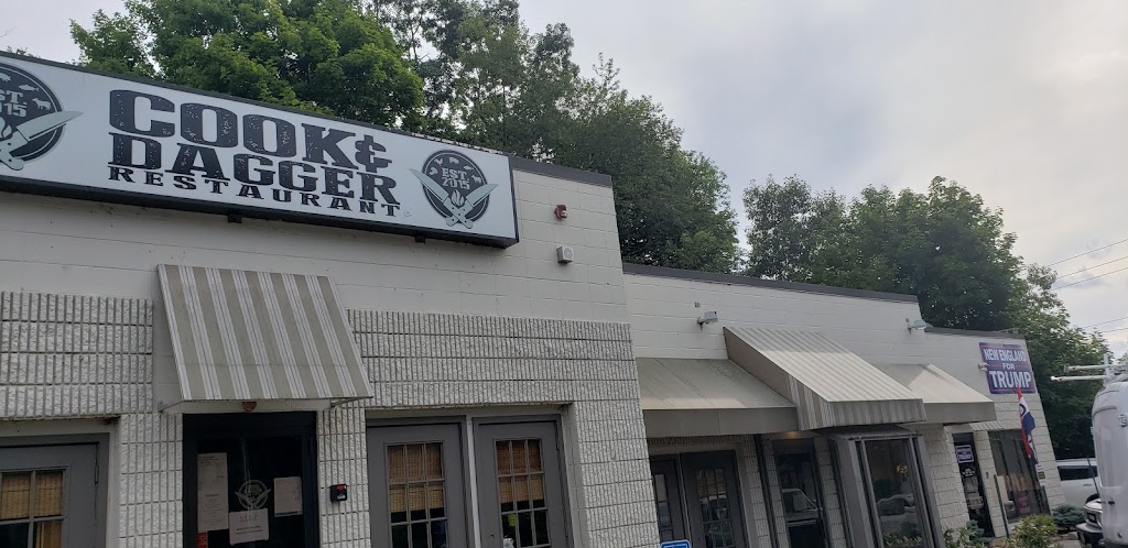 Cook and Dagger 02828