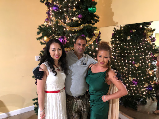 Grocery Store «Grocery Outlet Bargain Market», reviews and photos, 12010 San Pablo Ave, Richmond, CA 94805, USA