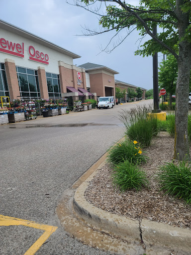Grocery Store «Jewel-Osco», reviews and photos, 13200 Village Green Dr, Huntley, IL 60142, USA