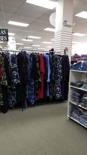 Clothing Store «G&L Clothing», reviews and photos, 1801 Ingersoll Ave, Des Moines, IA 50309, USA