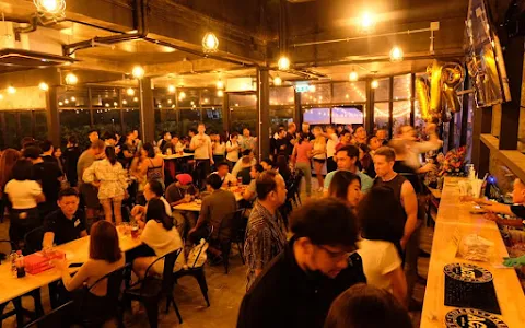 Mitr Brewery - โรงเบียร์มิตรสัมพันธ์ image