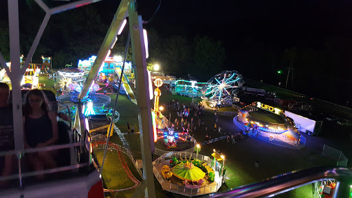 Shopping Mall «Calvert Village Shopping Center», reviews and photos, 198 W Dares Beach Rd, Prince Frederick, MD 20678, USA