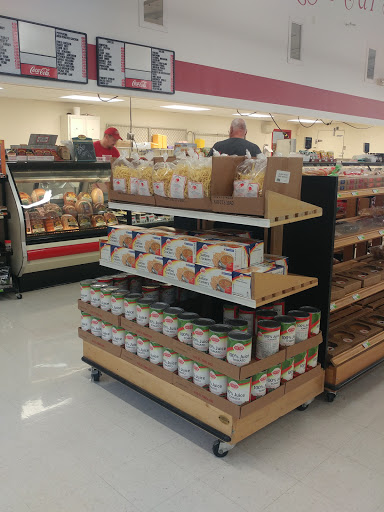 Grocery Store «Cloverdale Value Market», reviews and photos, 4 Stardust Rd, Cloverdale, IN 46120, USA