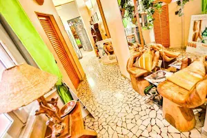 Tropical Beauty Center - Abbronzatura, Estetica, Benesse e Massaggi Reggio Emilia image