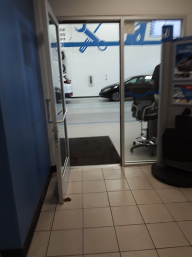 Honda Dealer «Priority Honda Hampton», reviews and photos, 4115 W Mercury Blvd, Hampton, VA 23666, USA