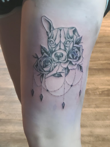 Explore triple moon finger tattoo ideas, creative tattoo ideas in Lebanon, available at Lighthouse Tattoo