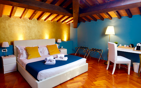 Villa Martina - Classic & Luxury Rooms image