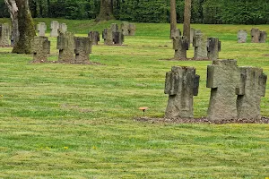 Soldatenfriedhof image