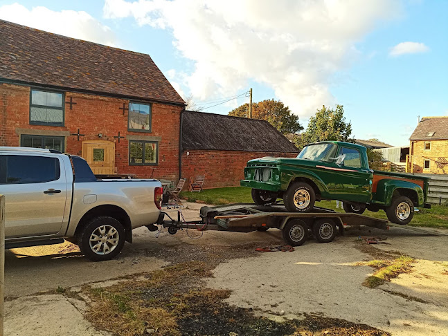 Oxfordshire Transs Car Recovery - Auto repair shop