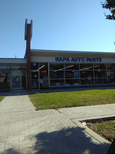 Auto Parts Store «NAPA Auto Parts - Roselle Auto Parts», reviews and photos, 1135 Chestnut St, Roselle, NJ 07203, USA