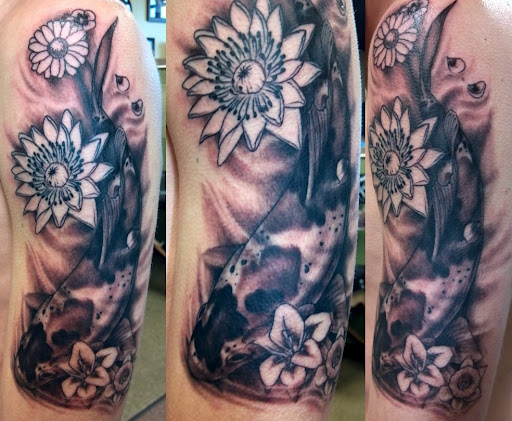 Explore dream catcher tattoo ideas, creative tattoo ideas in Saint Cloud, available at Wingnut Tattoo & Piercing Studio