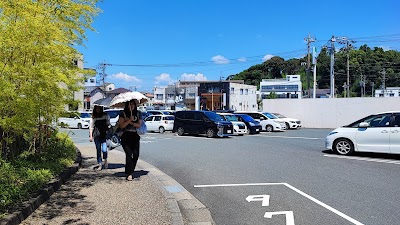 浜名湖かんざんじ温泉 華咲の湯 駐車場