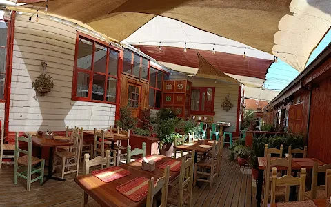 Cobrizo Restaurante image